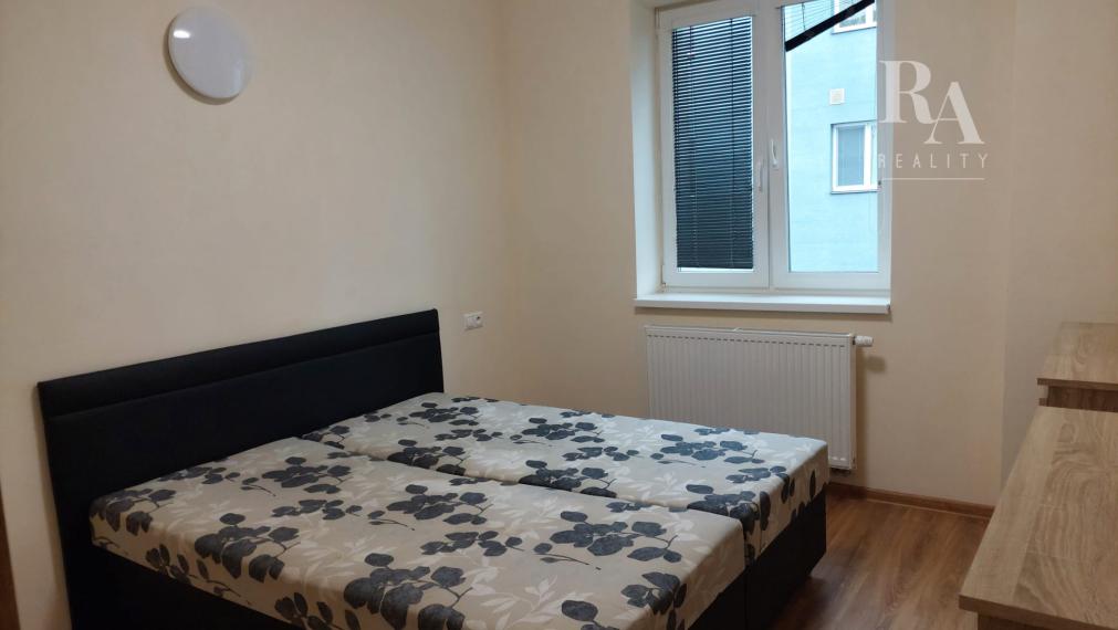 PREDAJ 3 - IZBOVÝ BYT UL. KAMENNÁ