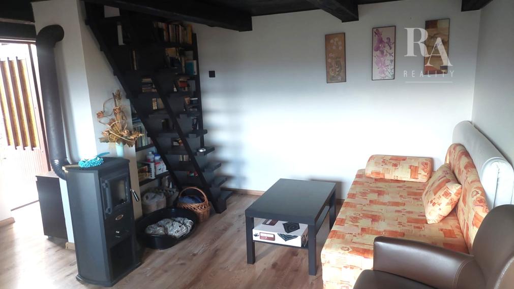 PREDAJ ZÁHRADNEJ CHATKY TEPLIČKA NAD VÁHOM