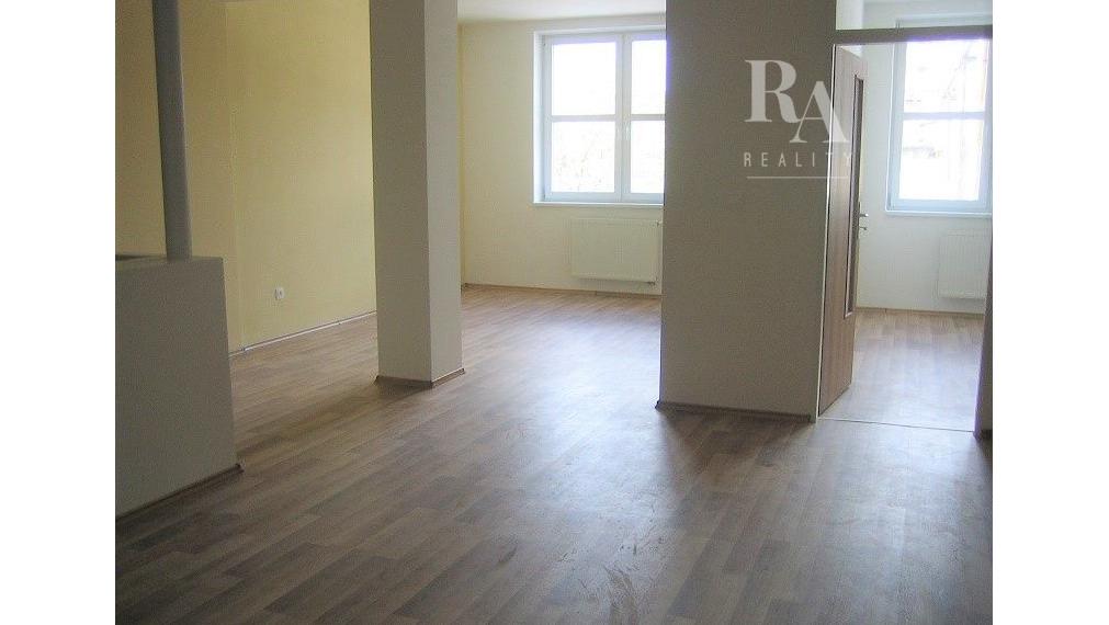 Prenájom 2 - izbový byt Bytčická ulica