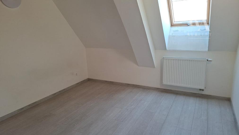 Prenájom 3KK - izbového mezonetového bytu Bytčická ulica