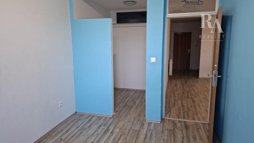 Prenájom 3KK - izbového bytu Bytčická ulica