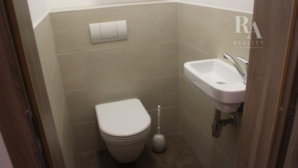 Prenájom  3-izbový byt Maršová -Rašov  + dve parkovacie miesta