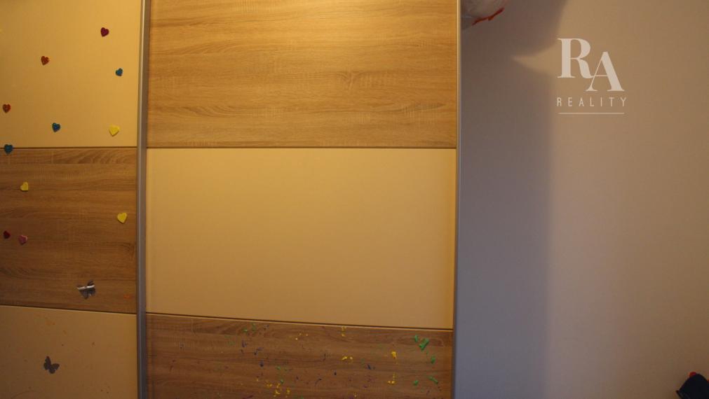 Prenájom  3-izbový byt Maršová -Rašov  + dve parkovacie miesta