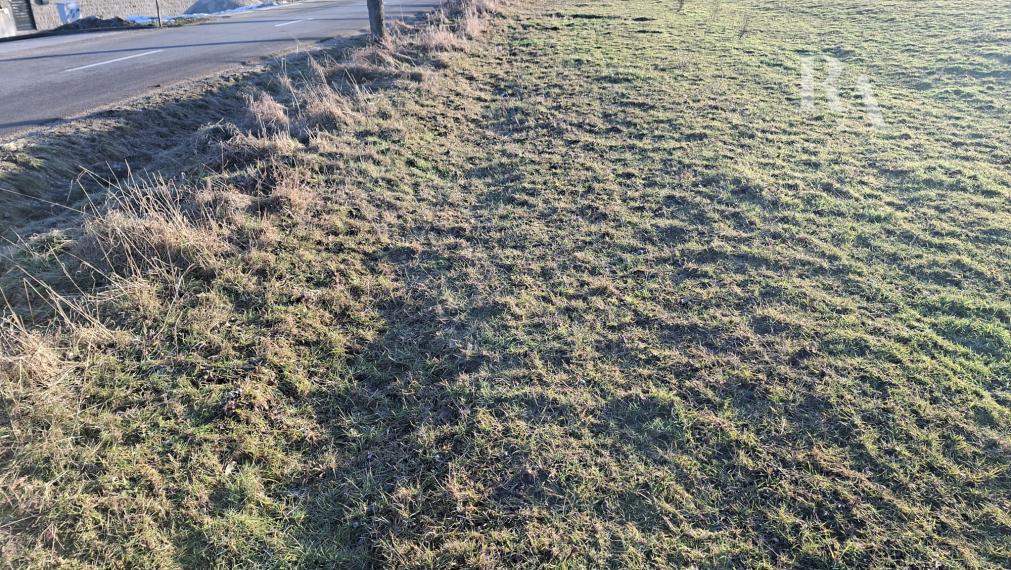 STAVEBNÝ POZEMOK ZBYŇOV