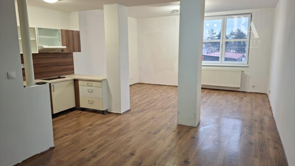 Prenájom 2KK - izbový byt Bytčická ulica