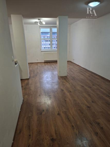 Prenájom 2KK - izbový byt Bytčická ulica