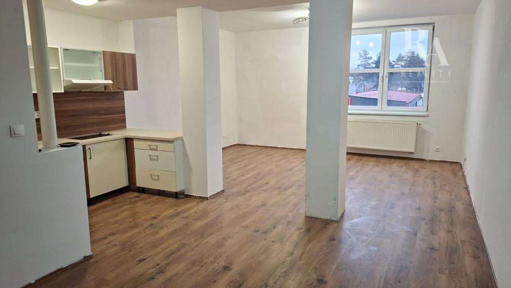 Prenájom 2KK - izbový byt Bytčická ulica