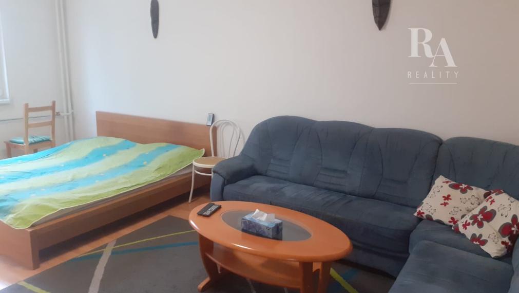 Prenájom 1 - izbový byt blízke centrum