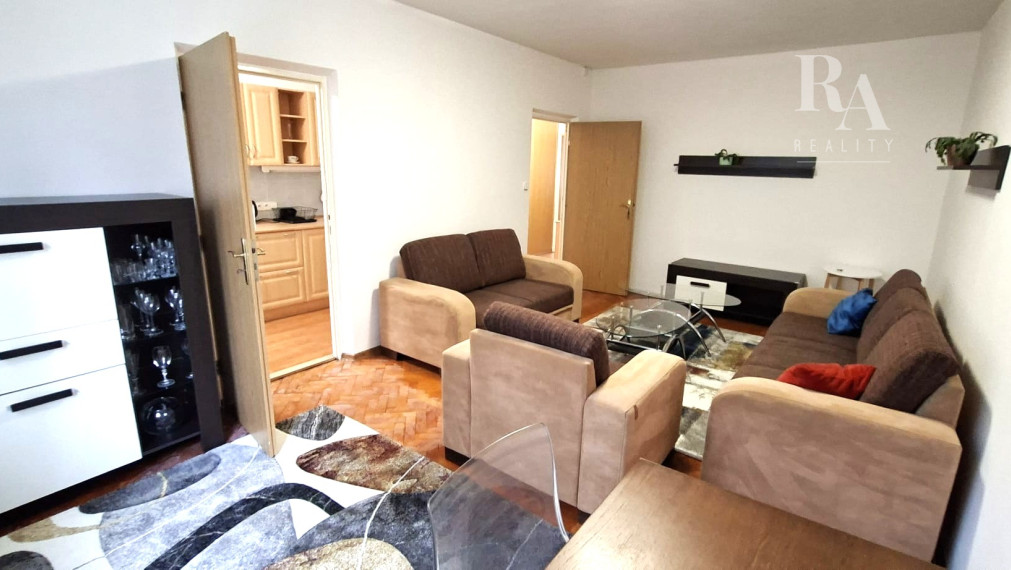 Prenájom 2 - izbového bytu Hliny 8