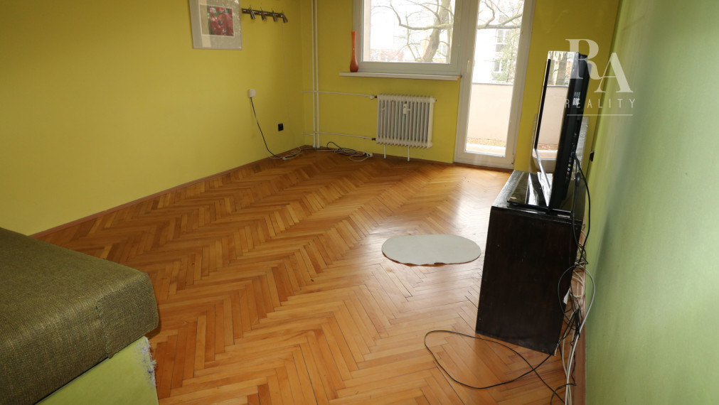 Prenájom 2 - izbového zariadeného bytu Hliny 3