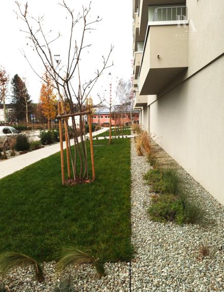 PRENÁJOM 2 - IZBOVÝ BYT NOVOSTAVBA + PARKOVACIE MIESTO