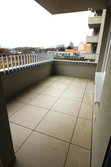 PRENÁJOM 2 - IZBOVÝ BYT NOVOSTAVBA + PARKOVACIE MIESTO