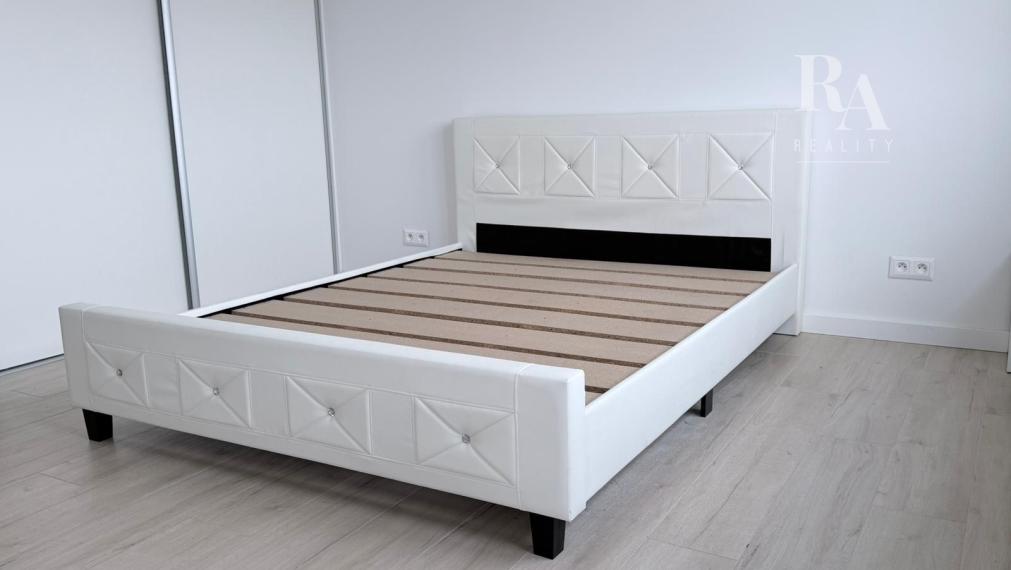 PRENÁJOM 2 - IZBOVÝ BYT NOVOSTAVBA + PARKOVACIE MIESTO