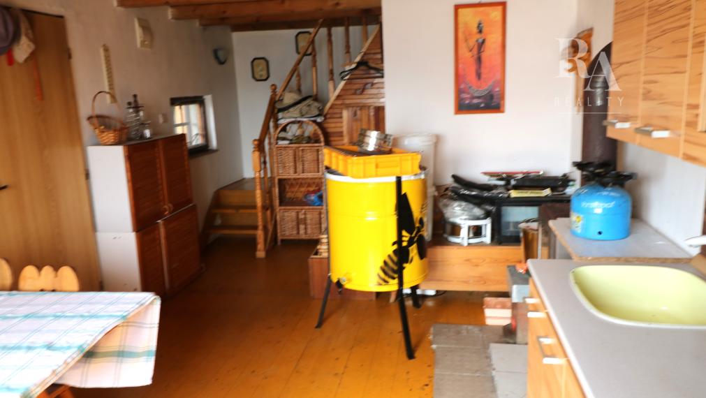 PREDAJ MUROVANEJ ZÁHRADNEJ CHATKY POVAŽSKÝ CHLMEC