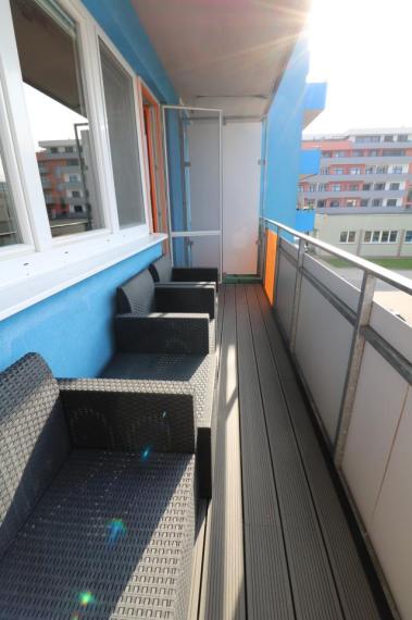 PRENÁJOM 4 - IZBOVÝ BYT S PARKOVANÍM HLINY 8