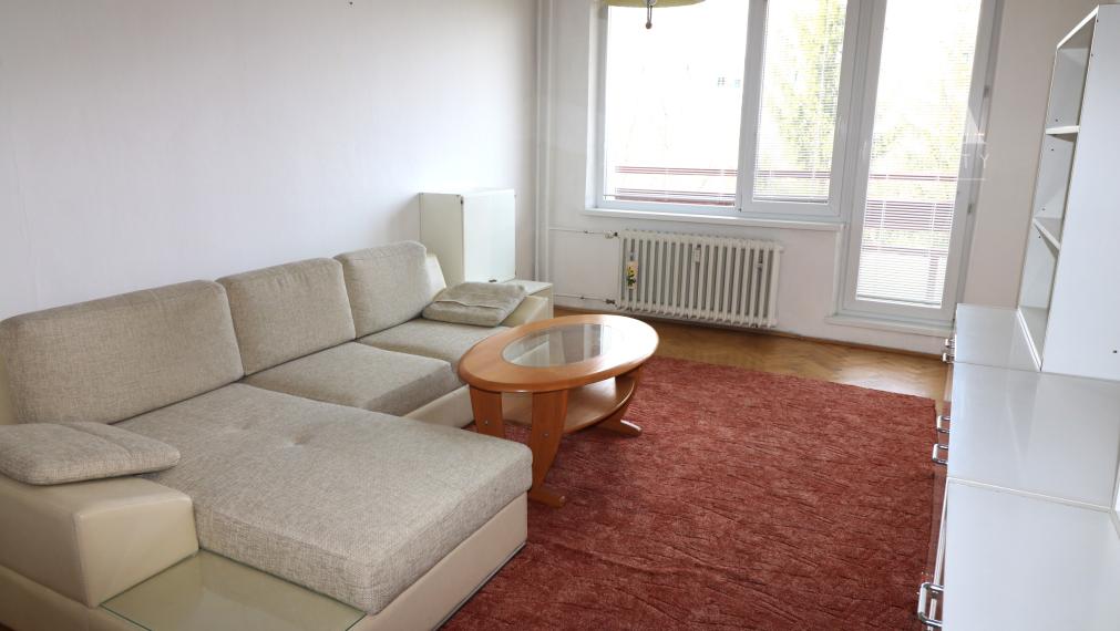 Prenájom 2 - izbového zariadeného bytu Hliny 6