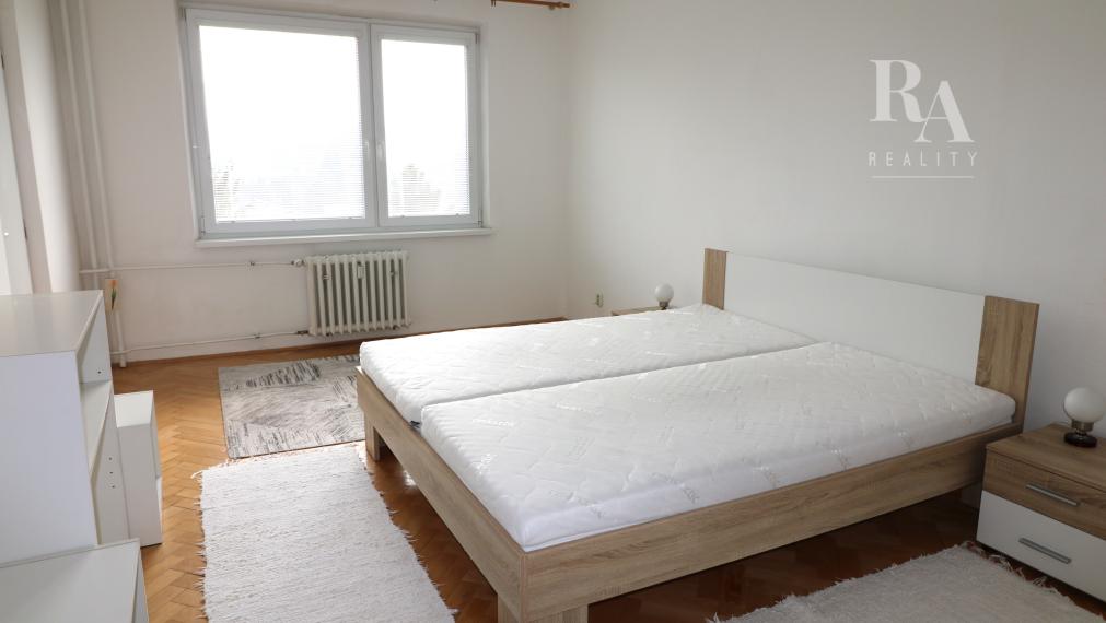 Prenájom 2 - izbového zariadeného bytu Hliny 6