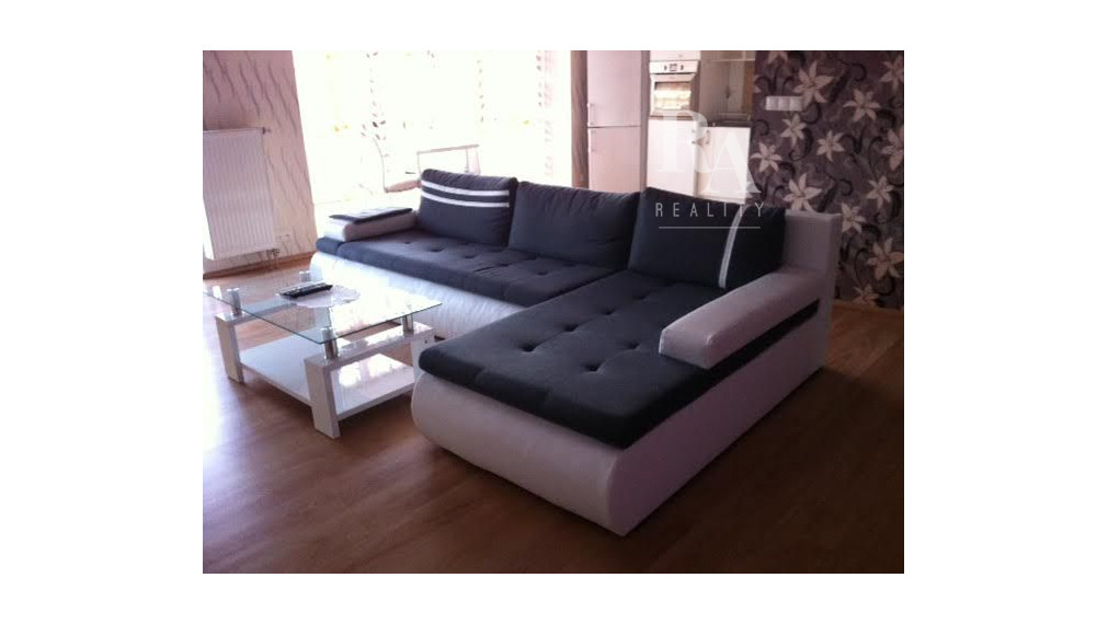 PRENÁJOM 3 - IZBOVÝ BYT S PARKOVANÍM V EURO HOME