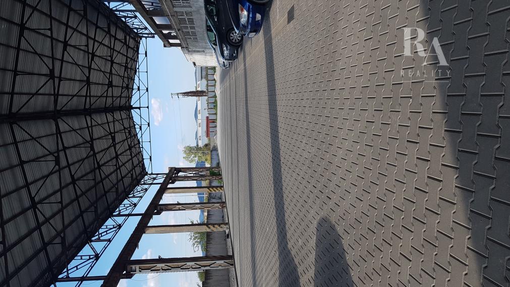 Prenájom 2KK veľkého 2 - izbového bytu Bytčická ulica