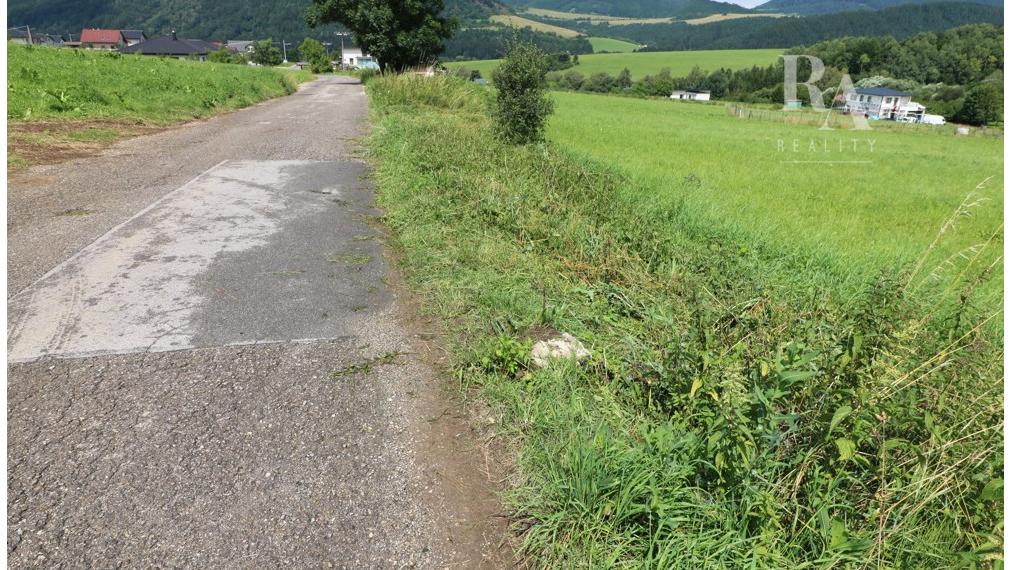PREDAJ STAVEBNÝ POZEMOK S KRÁSNYM VÝHĽADOM DOLNÁ TIŽINA
