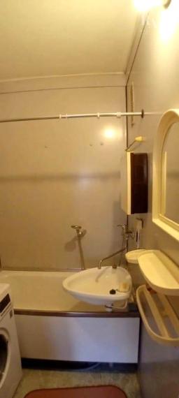 Predaj 4 izbový byt 87m2, pôvodný stav, 1. poschodie, SNP - Trenčianske Teplice