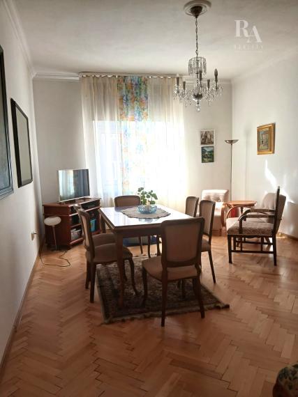 PREDAJ 2,5 IZBOVÝ STAROMESTSKÝ BYT