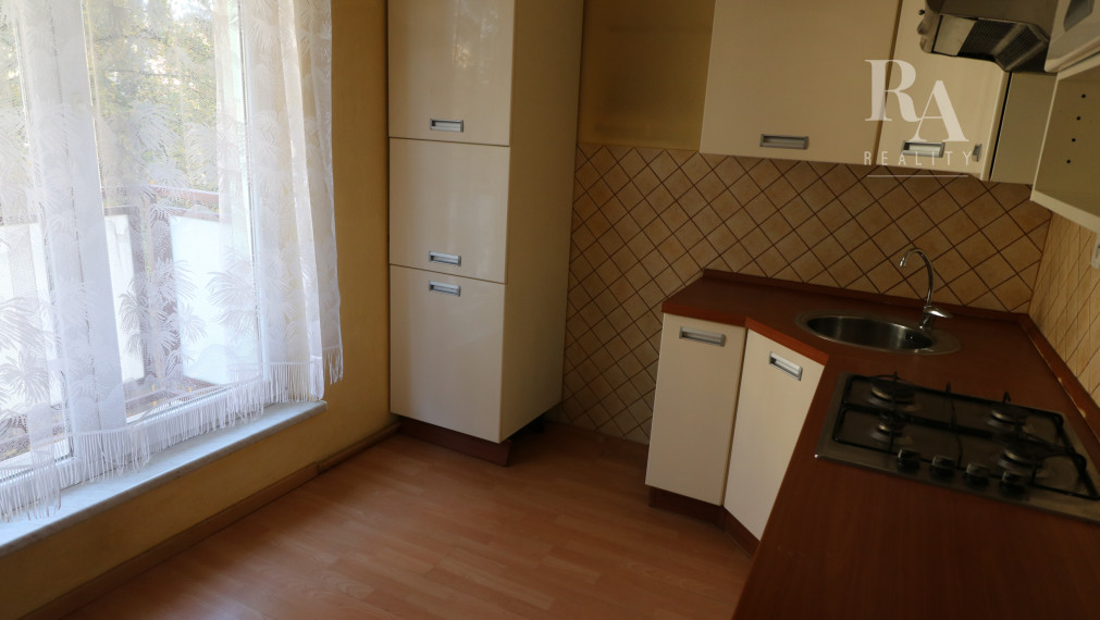 PREDAJ 3 - IZBOVÝ BYT S LOGGIOU A BALKÓNOM NOVÝ BULVÁR