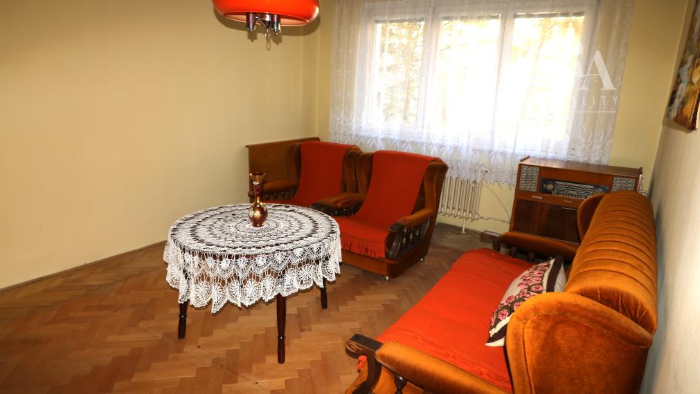 PREDAJ 3 - IZBOVÝ BYT S LOGGIOU A BALKÓNOM NOVÝ BULVÁR