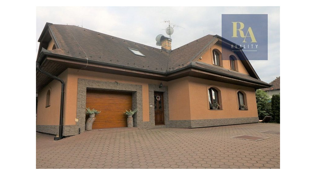 PREDAJ RODINNÝ DOM RAJECKÉ TEPLICE - KONSKÁ