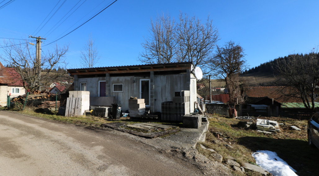 PREDAJ MOBILNÝ DOM S POZEMKOM DIVINA -  LÚKY