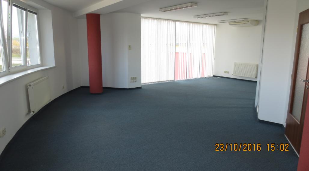 Prenájom kancelárie o výmere 44 m2 ul. Dlhá