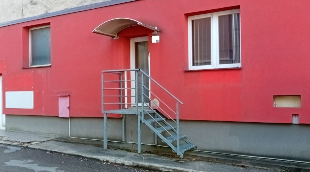 Prenájom skladový priestor 34m2 prízemie Kamenná cesta