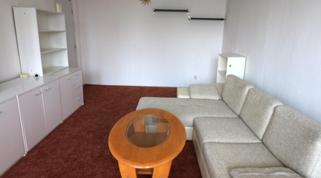 Prenájom 2 - izbového zariadeného bytu Hliny 6