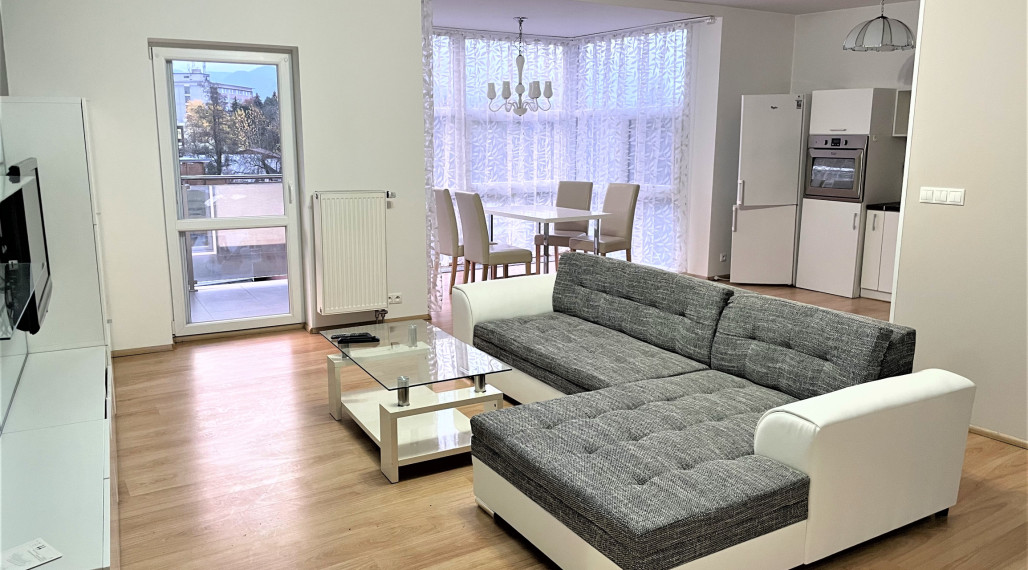 PRENÁJOM 3 - IZBOVÝ BYT S PARKOVANÍM V EURO HOME