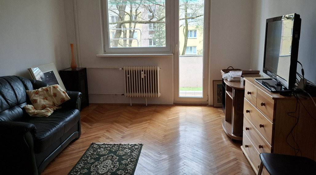 Prenájom 2 - izbového zariadeného bytu Hliny 3