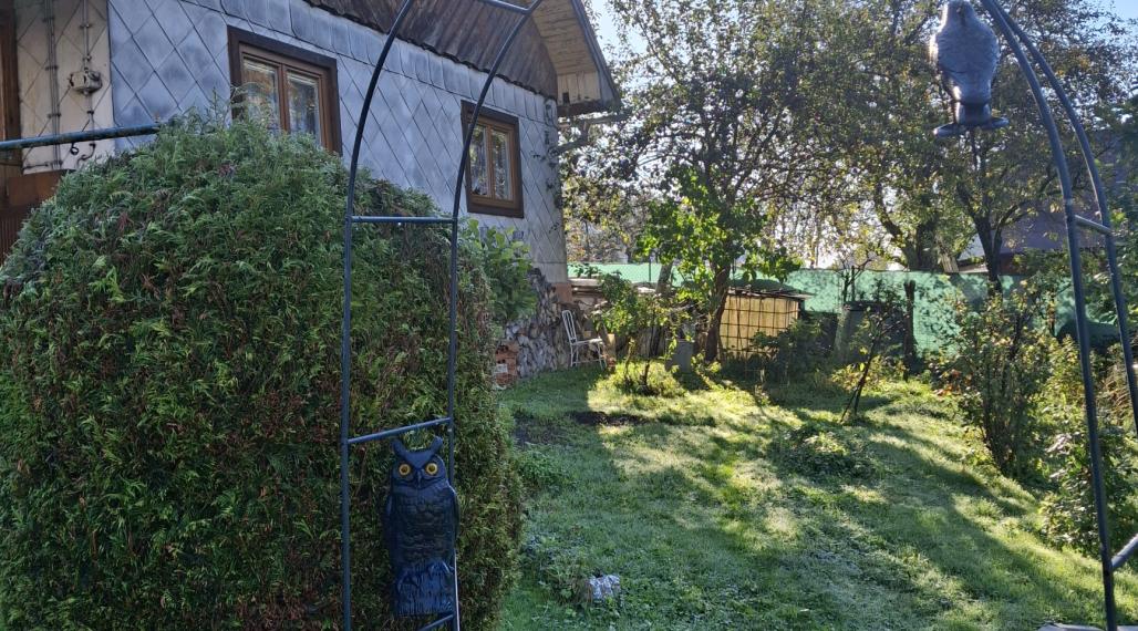 PREDAJ RODINNÝ DOM  + Hospodárska budova ŠTIAVNIK 1500 M2 pozemok