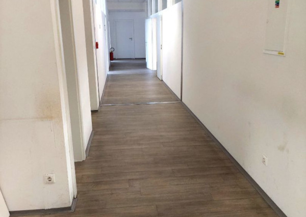 Prenájom kancelárskych priestorov v LIVING CENTRE