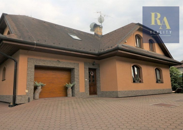 PREDAJ RODINNÝ DOM RAJECKÉ TEPLICE - KONSKÁ