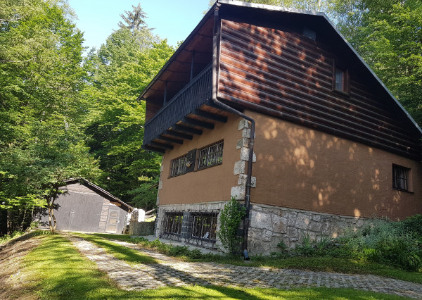 Predaj chata Čadca - Brehy s pozemkom 1700 m2