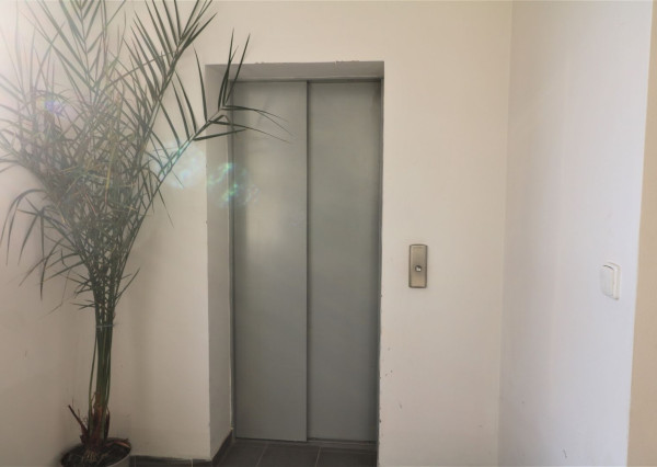 Prenájom kancelárie o výmere 18,4 m2 Bytčická ulica