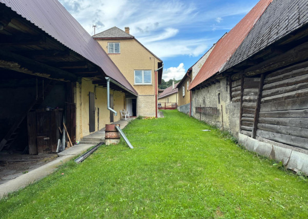 PREDAJ RODINNÝ DOM SEDLIACKA DUBOVÁ