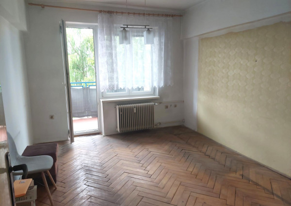 PREDAJ 2 - IZBOVÝ TEHLOVÝ BYT S LOGGIOU A BALKÓNOM BULVÁR