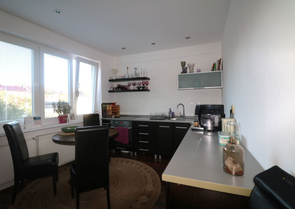 Predaj 2 izbový byt 70m2 s balkónom a pivnicou v starej časti mesta Žilina