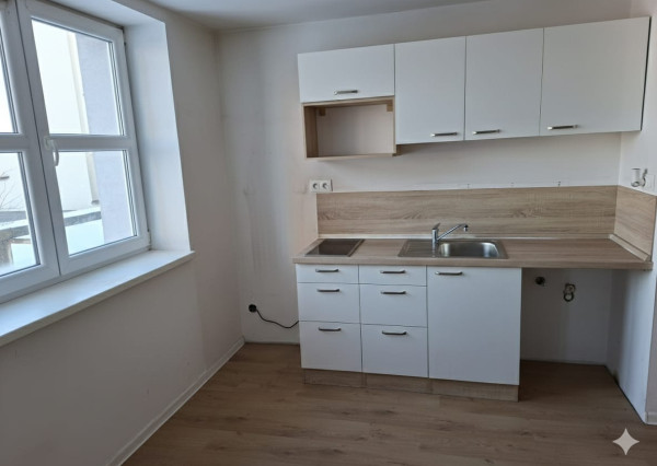 Prenájom 1KK - izbový byt Bytčická ulica