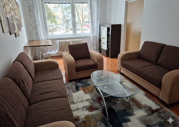 Prenájom 2 - izbového bytu Hliny 8