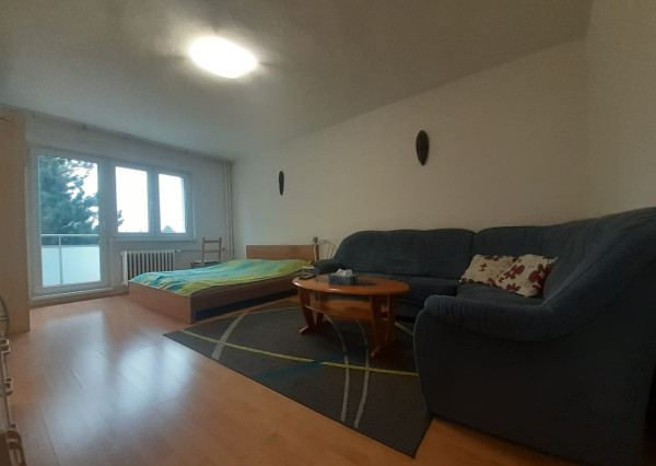 Prenájom 1 - izbový byt blízke centrum