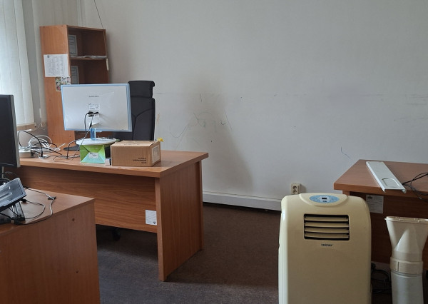 Prenájom 5 kancelárií na 1.poschodí v centre mesta