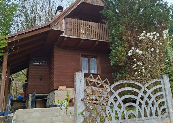 REZERVOVANÉ  Predaj Záhradná Chatka -Bytča