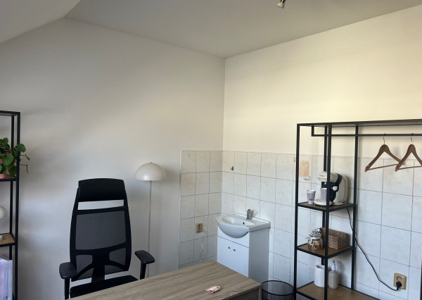 Prenájom kancelárie 17 m2 centrum mesta