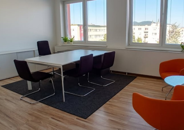Na prenájom Exkluzívne a moderné kancelárske priestory v širšom centre Žiliny